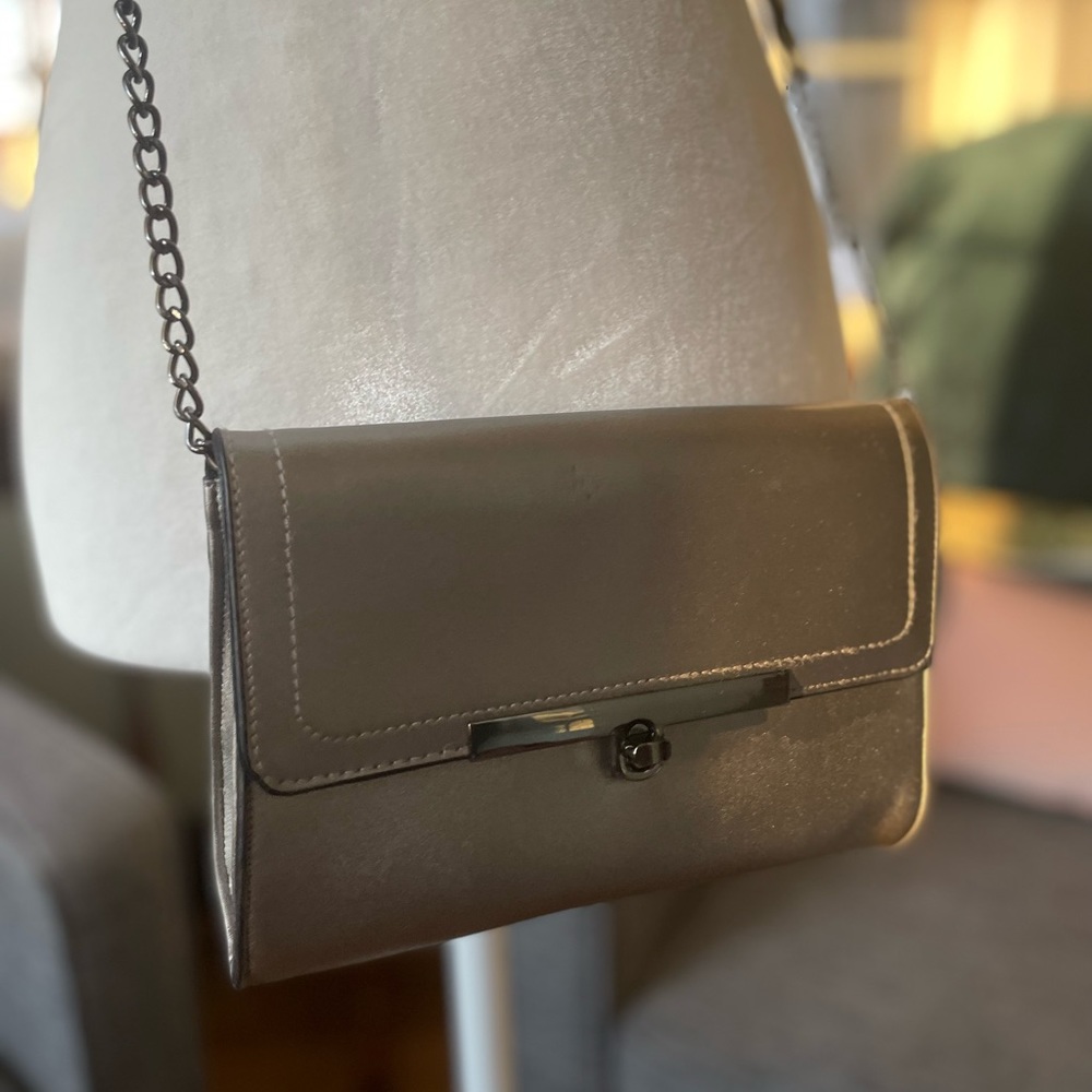Grey Crossbody Purse with Chain Strap